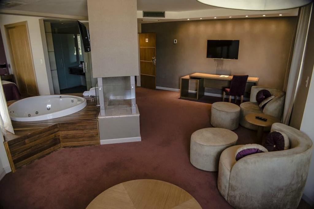 Antu Malal Hotel 4*