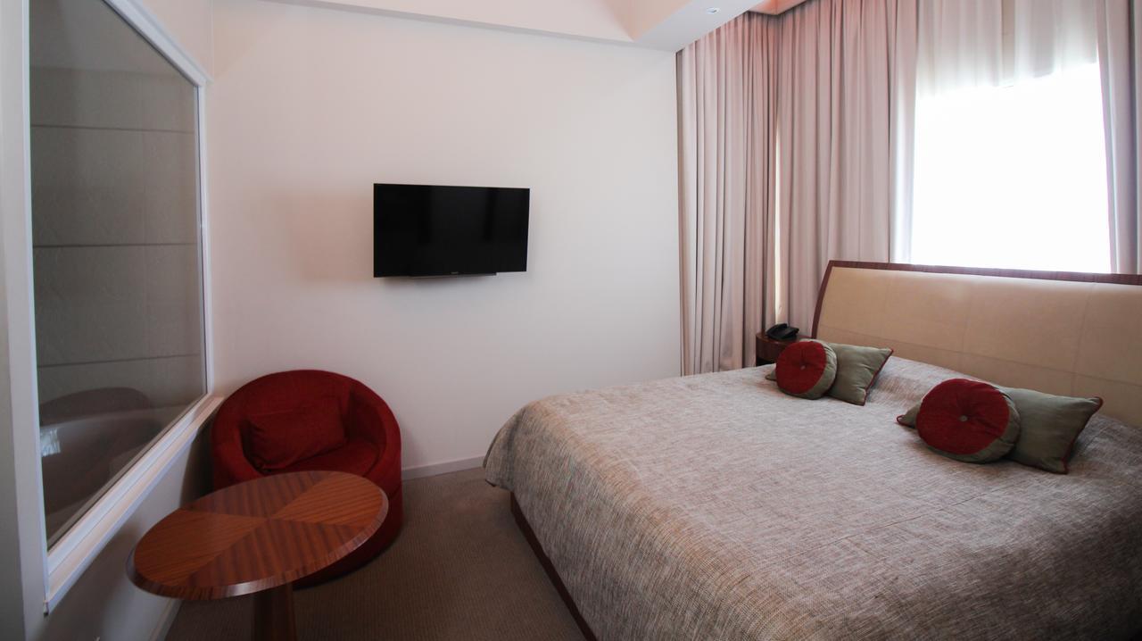 Hotel Antu Malal Plaza Huincul